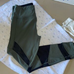 Army green & black mesh workout leggings